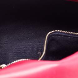 Pre Owned حقيبة كتف سي أتش كارولينا هيريرا جلد زرقاء مبطنة بقلاب