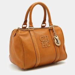 مملوكة مسبقًا حقيبة بوسطن سي أتش كارولينا هيريرا إندي جلد بنية فاتحة 