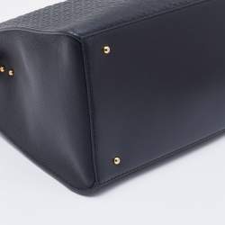 مملوكة مسبقًا حقيبة سي أتش كارولينا هيريرا جلد منقوش أسود بيد علوية