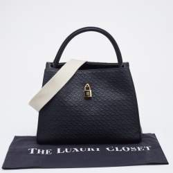 مملوكة مسبقًا حقيبة سي أتش كارولينا هيريرا جلد منقوش أسود بيد علوية