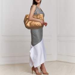 Pre Owned حقيبة يد سي أتش كارولينا هيريرا أودري  جلد منقوش مونوغرامي ذهبي 