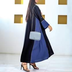 مملوكة مسبقًا CH Carolina Herrera Blue Leather Flap Shoulder Bag
