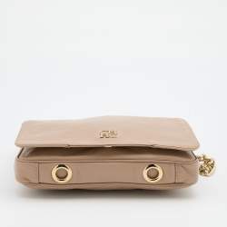 Pre Owned CH Carolina Herrera Beige Leather Chain Flap Shoulder Bag