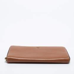 Pre Owned CH Carolina Herrera Brown Leather Zip Around Wallet
