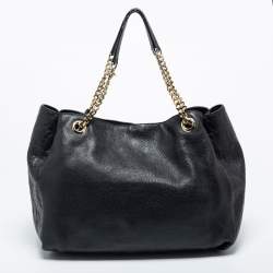 مملوكة مسبقًا CH Carolina Herrera Black Monogram Embossed Leather Chain Tote