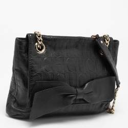 مملوكة مسبقًا CH Carolina Herrera Black Leather Bow Flap Shoulder Bag