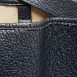 Pre Owned CH Carolina Herrera Navy Blue Grained Leather Chain Shoulder Bag