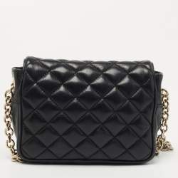 Pre Owned حقيبة كروس كارولينا هيريرا جلد مبطن بسلسلة