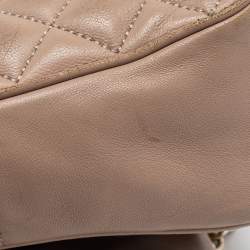Pre Owned CH Carolina Herrera Beige Quilted Leather Chain Flap Shoulder Bag