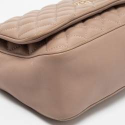 Pre Owned CH Carolina Herrera Beige Quilted Leather Chain Flap Shoulder Bag