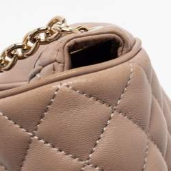 Pre Owned CH Carolina Herrera Beige Quilted Leather Chain Flap Shoulder Bag