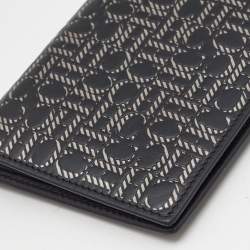 مملوكة مسبقًا CH Carolina Herrera Black/Silver Embossed Leather Bifold Continental Wallet