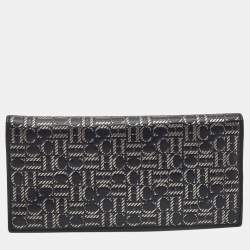 مملوكة مسبقًا CH Carolina Herrera Black/Silver Embossed Leather Bifold Continental Wallet