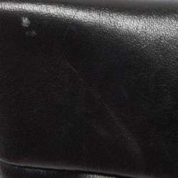 مملوكة مسبقًا CH Carolina Herrera Black Quilted Leather Crossbody Bag 