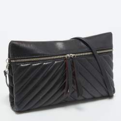 مملوكة مسبقًا CH Carolina Herrera Black Quilted Leather Crossbody Bag 
