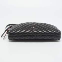 مملوكة مسبقًا CH Carolina Herrera Black Quilted Leather Crossbody Bag 