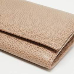 Pre Owned CH Carolina Herrera Beige Leather Flap Continental Wallet