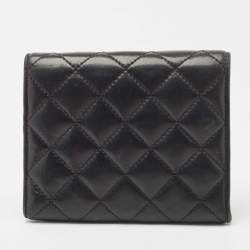 Pre Owned CH Carolina Herrera Black Quilted Leather Logo Trifold Wallet