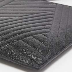 Pre Owned CH Carolina Herrera Black Quilted Leather Continental Pouch