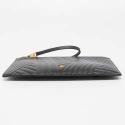 Pre Owned CH Carolina Herrera Black Quilted Leather Continental Pouch