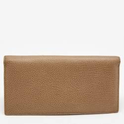 Pre Owned CH Carolina Herrera Beige Leather Flap Bifold Continental Wallet