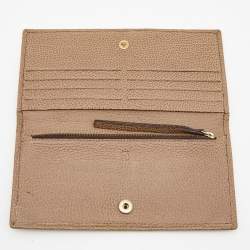 Pre Owned CH Carolina Herrera Beige Leather Flap Bifold Continental Wallet