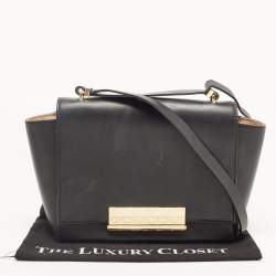 مملوكة مسبقًا CH Carolina Herrera Black Leather Logo Metal Flap Shoulder Bag