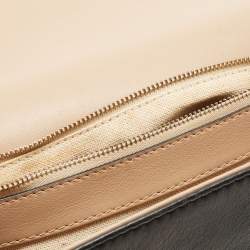 مملوكة مسبقًا CH Carolina Herrera Black Leather Logo Metal Flap Shoulder Bag