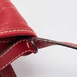 مملوكة مسبقًا Carolina Herrera Red Monogram Embossed Leather Flap Shoulder Bag