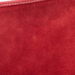 مملوكة مسبقًا Carolina Herrera Red Monogram Embossed Leather Flap Shoulder Bag