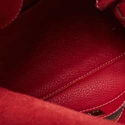 مملوكة مسبقًا Carolina Herrera Red Monogram Embossed Leather Flap Shoulder Bag