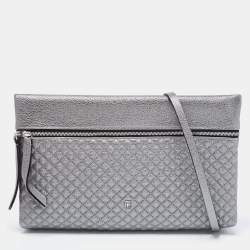 Pre Owned CH Carolina Herrera Metallic Grey Quilted Leather Front Zip Crossbody Bag