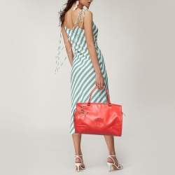 Pre Owned Carolina Herrera Red Leather Logo Charm Tote