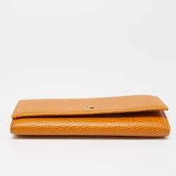 مملوكة مسبقًا CH Carolina Herrera Tan Leather Continental Wallet