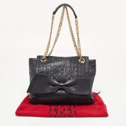 Pre Owned حقيبة كتف كارولينا هيريرا أودري جلد منقوش مونوغرامي أسود بقلاب مزينة فيونكة