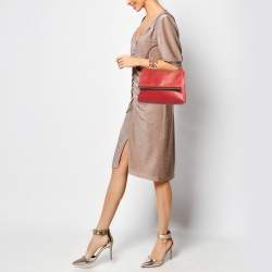 Pre Owned CH Carolina Herrera Red Leather Metal Bar Flap Top Handle Bag