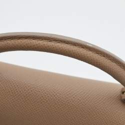 مملوكة مسبقًا CH Carolina Herrera Beige Leather Small Minuetto Flap Top Handle Bag