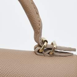مملوكة مسبقًا CH Carolina Herrera Beige Leather Small Minuetto Flap Top Handle Bag