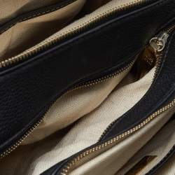 Pre Owned CH Carolina Herrera Black Leather Double Zip Bag