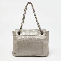 مملوكة مسبقًا CH Carolina Herrera Silver Monogram Embossed Leather Audrey Shoulder Bag