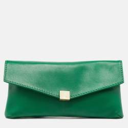 Pre Owned CH Carolina Herrera Green Leather Envelope Clutch