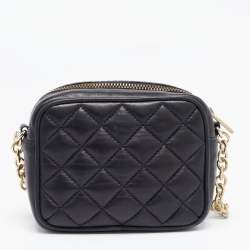 مملوكة مسبقًا CH Carolina Herrera Black Quilted Leather Mini Chain Crossbody Bag