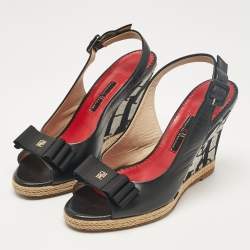 Pre Owned CH Carolina Herrera Navy Blue/White Canvas and Leather Wedge Sandals Size 37