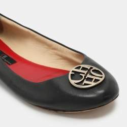 CH Carolina Herrera Black Leather Logo Embellished Ballet Flats Size 39