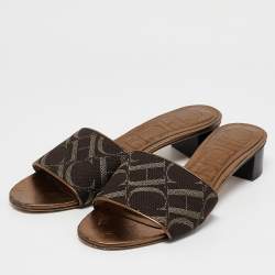 Pre Owned CH Carolina Herrera Metallic Leather and Canvas Logo Slide Sandals Size 38
