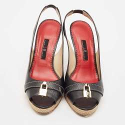 CH Carolina Herrera Black Leather Wedge Sandals Size 37
