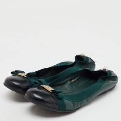 CH Carolina Herrera Green/Black Patent and Leather Bow Ballet Flats Size 37