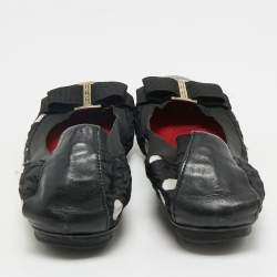 Pre Owned CH Carolina Herrera Black Leather And Patent Leather Bow Scrunch Ballet Flats Size 39