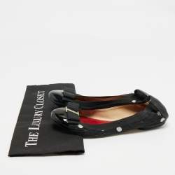 Pre Owned CH Carolina Herrera Black Leather And Patent Leather Bow Scrunch Ballet Flats Size 39