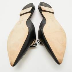 Pre Owned CH Carolina Herrera Black/Cream Leather Bow Detail Flat Mules Size 38
